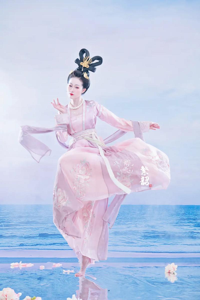 东方美学展亮相匈牙利 在节气里遇见诗画浙江
