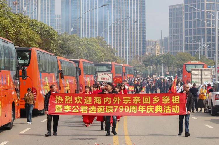 国台办介绍清明期间陕西、河南、四川等地两岸同胞共同祭祖情况