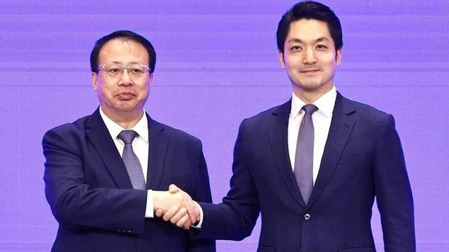 上海市政府代表团抵达台北参加“双城论坛”